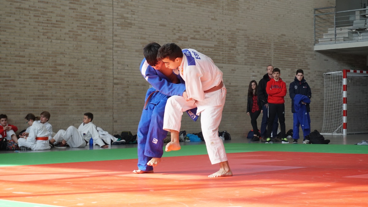 JUEGOS DEPORTIVOS DE NAVARRA - 2&ordf; JORNADA CATEGOR&Iacute;AS INFANTIL Y CADETE. RESULTADOS Y FOTOS.